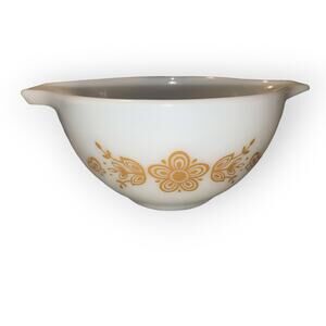 Vintage Pyrex Butterfly Gold 441 Mixing Bowl Pyrex 1960’s Gold Daisy